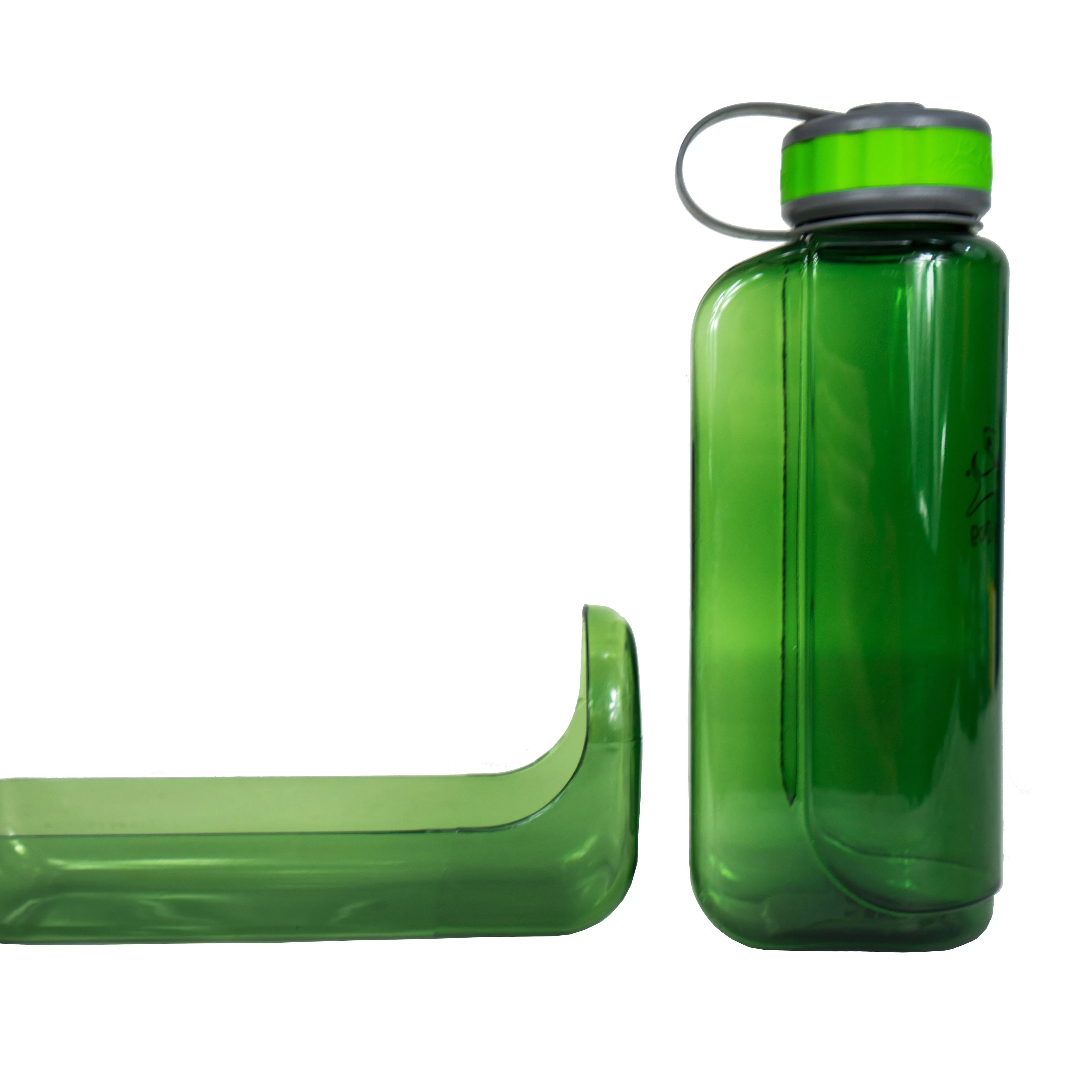 OllyBottle in Grass | Water Sharing System